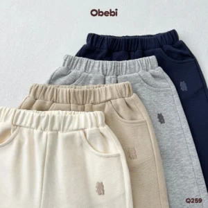 Q259 – Quần Nỉ Dài Phom Baggy Trẻ Em Hình Thêu Con Gấu Thương Hiệu Obebi
