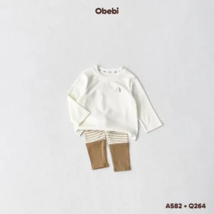 Q264 – Quần Legging Trẻ Em Thu Đông Kẻ Ngang Phối Gấu Vải Gân Obebi