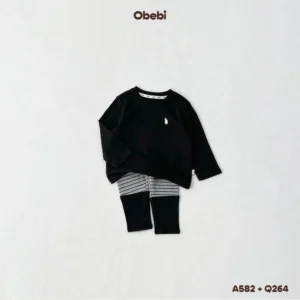 Q264 – Quần Legging Trẻ Em Thu Đông Kẻ Ngang Phối Gấu Vải Gân Obebi