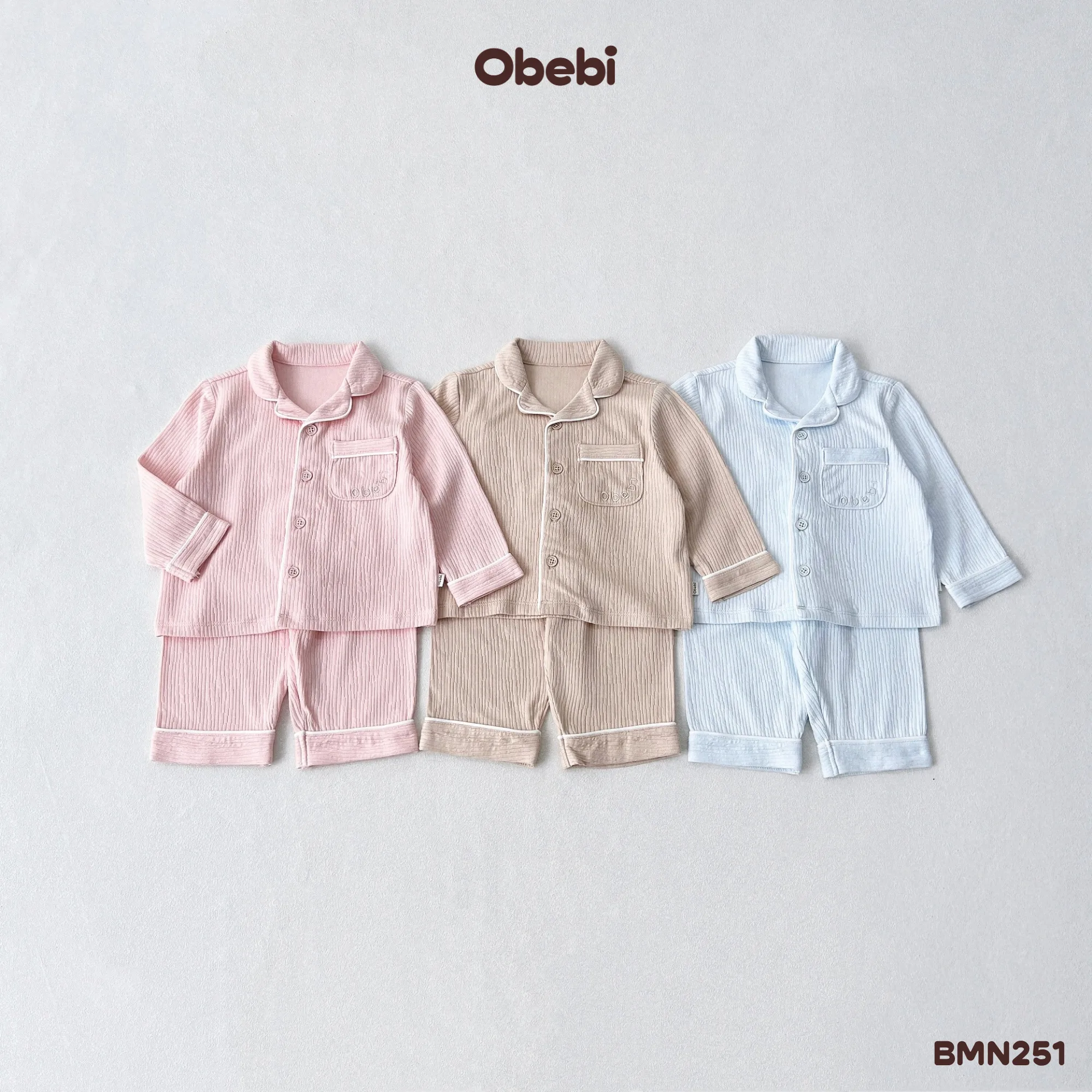 BMN251 – Bộ Pyjama Trẻ Em Thu Đông Gân Sọc Mềm Mại Thêu Túi Obebi