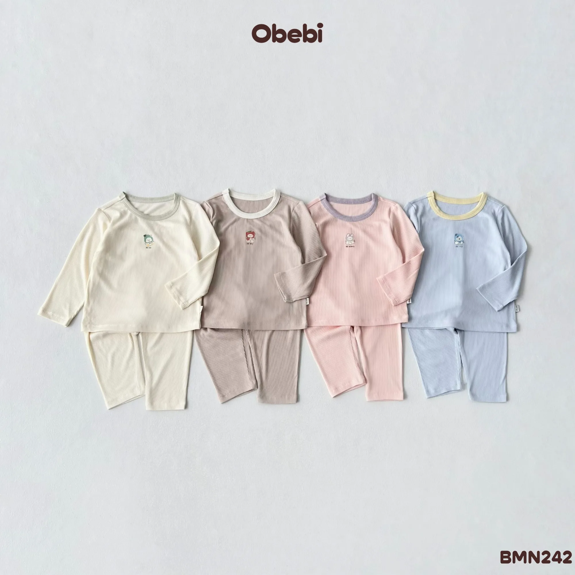 BMN242 – Bộ Mặc Nhà Trẻ Em Thu Đông Vải Gân Họa Tiết Nhân Vật Hoa Quả Obebi