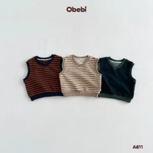 A611 – Áo Gile Chui Đầu Trẻ Em Thu Đông Họa Tiết Kẻ Nổi Bật Obebi