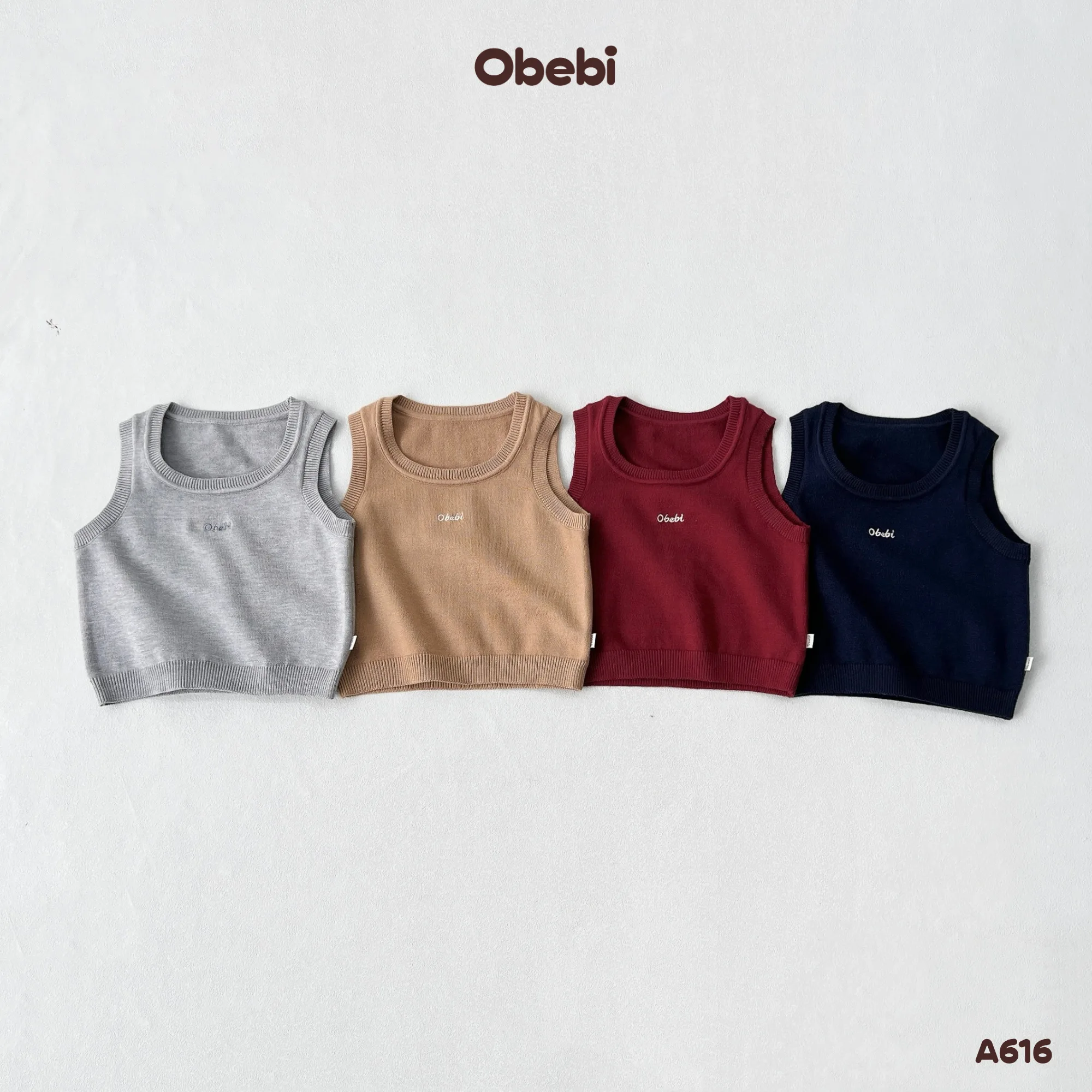 A616 – Áo Len Gile Chui Đầu Trẻ Em Thu Đông Thêu Chữ Obebi