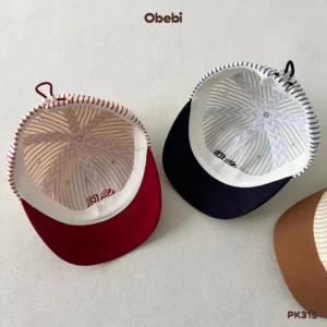 PK315 – Mũ Lưỡi Trai Kẻ Trẻ Em Thu Đông Phối Màu Thêu Chữ Obebi
