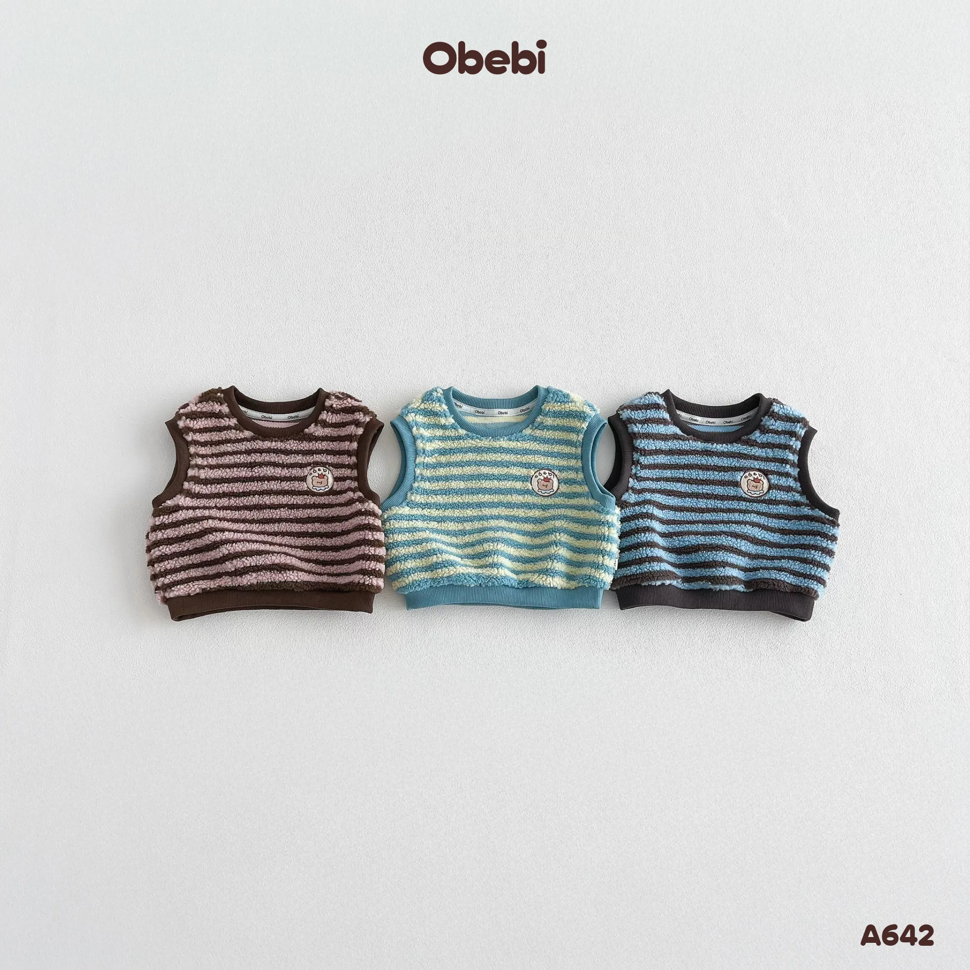 A642 – Áo gile lông trẻ em thu đông kẻ ngang Obebi