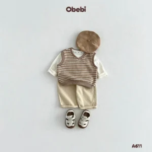 A611 – Áo Gile Chui Đầu Trẻ Em Thu Đông Họa Tiết Kẻ Nổi Bật Obebi
