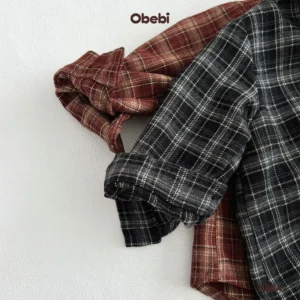 A584 – Áo Sơ Mi Dài Tay Trẻ Em Thu Đông Họa Tiết Kẻ Obebi