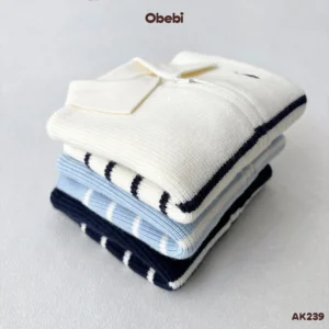AK239 – Áo Khoác Len Trẻ Em Thu Đông Dệt Phối Kẻ Khỏe Khoắn Obebi